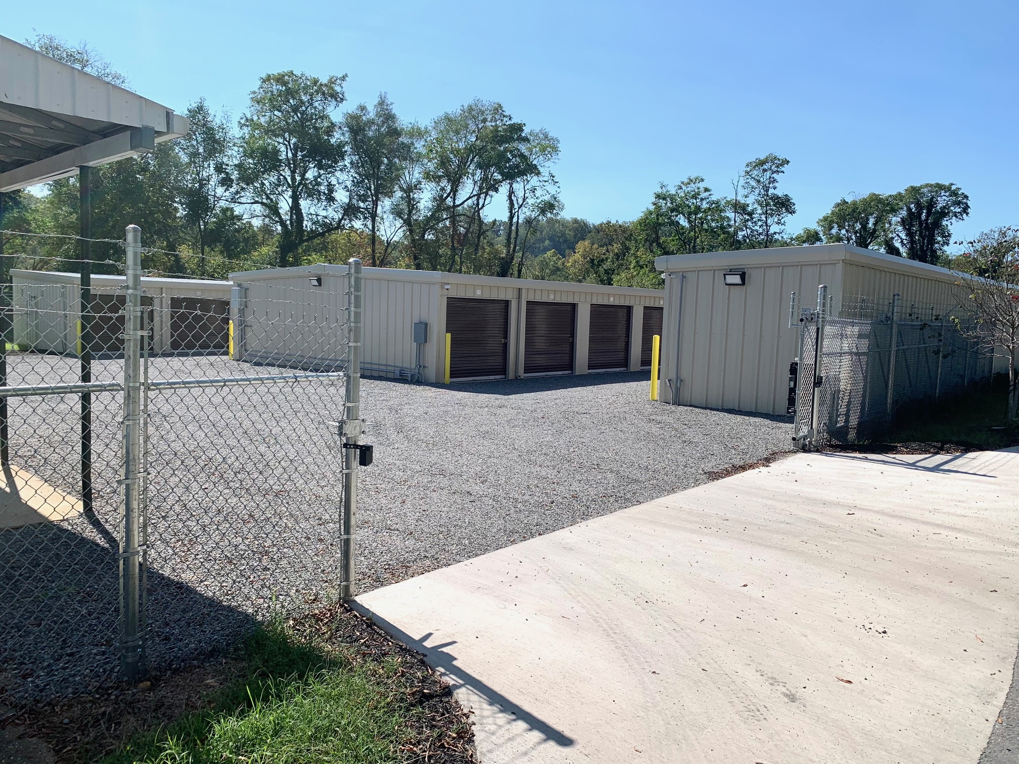secured units in ROANOKE, VA 